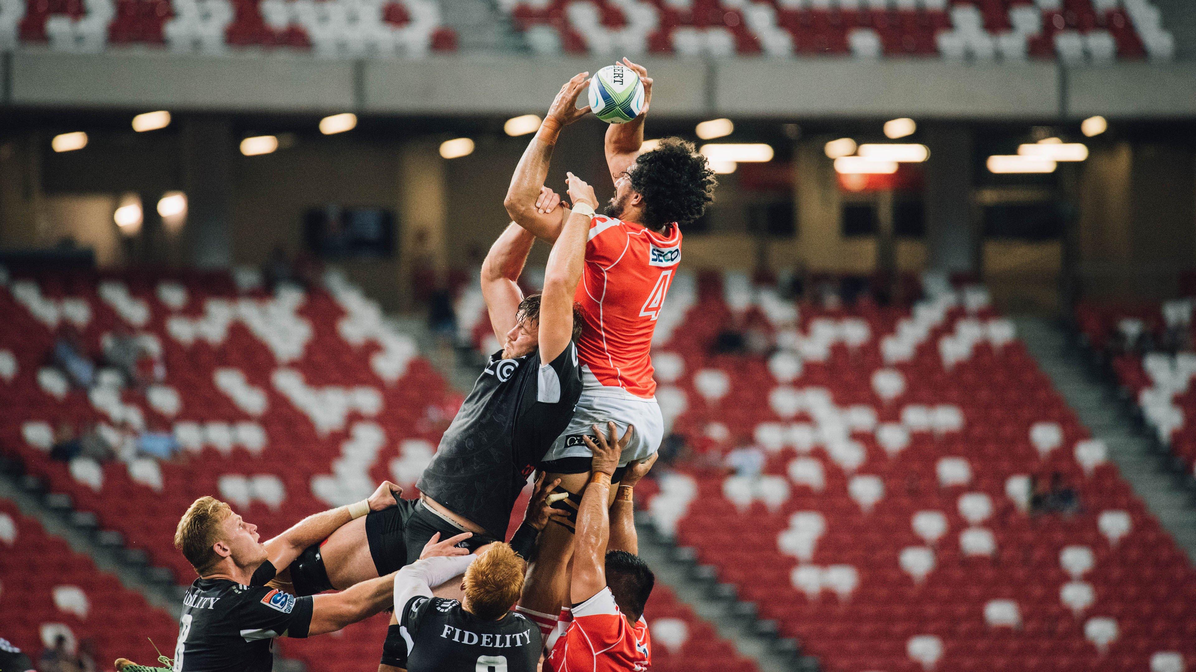 阿尔卡拉斯强势晋级温网四强 新生代天王再展统治力