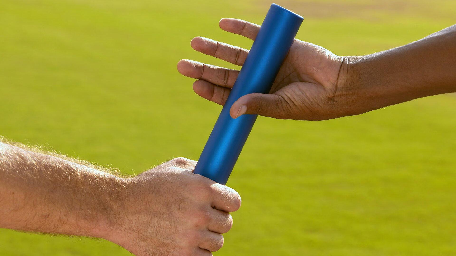 综合格斗巨星卫冕战震撼落幕 激战五回合展现巅峰对决