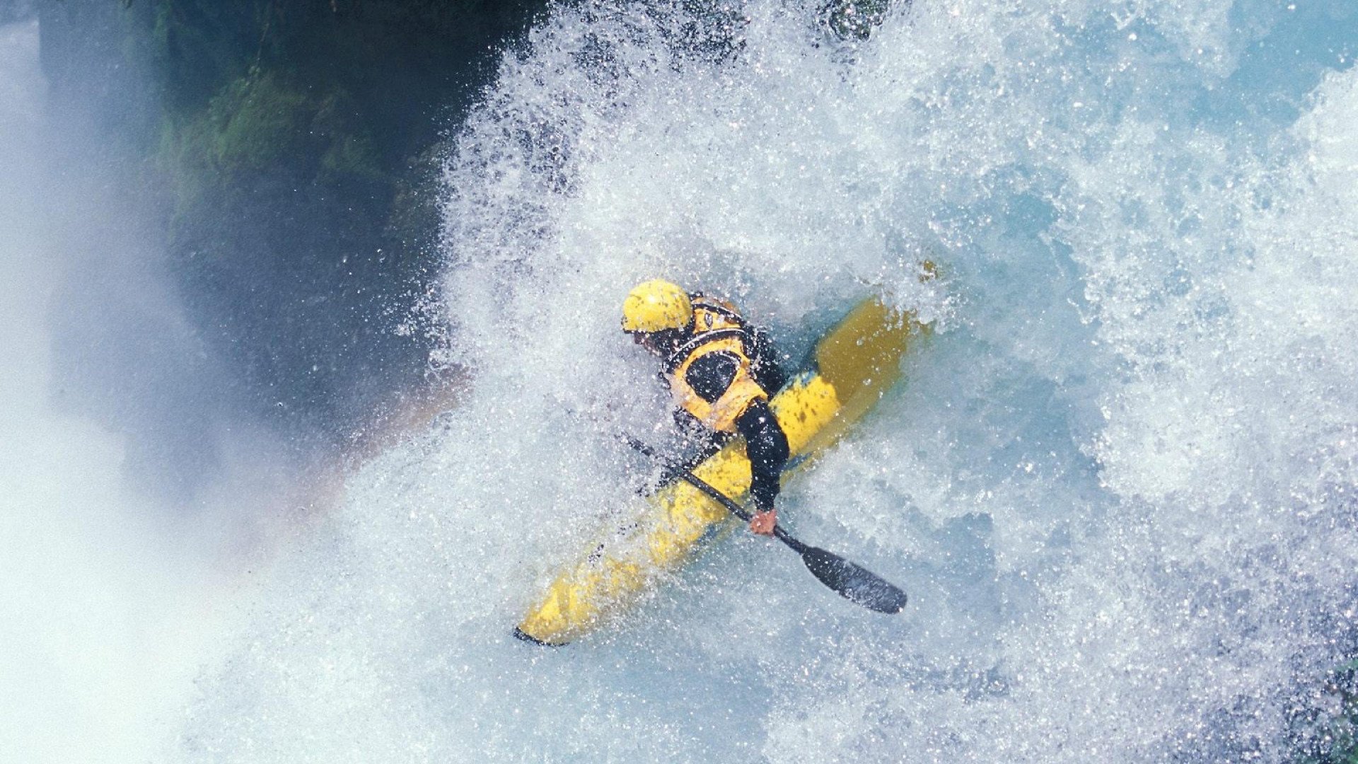 中国滑雪新星闪耀国际赛场，冬奥备战再添强将：AYX SPORTS