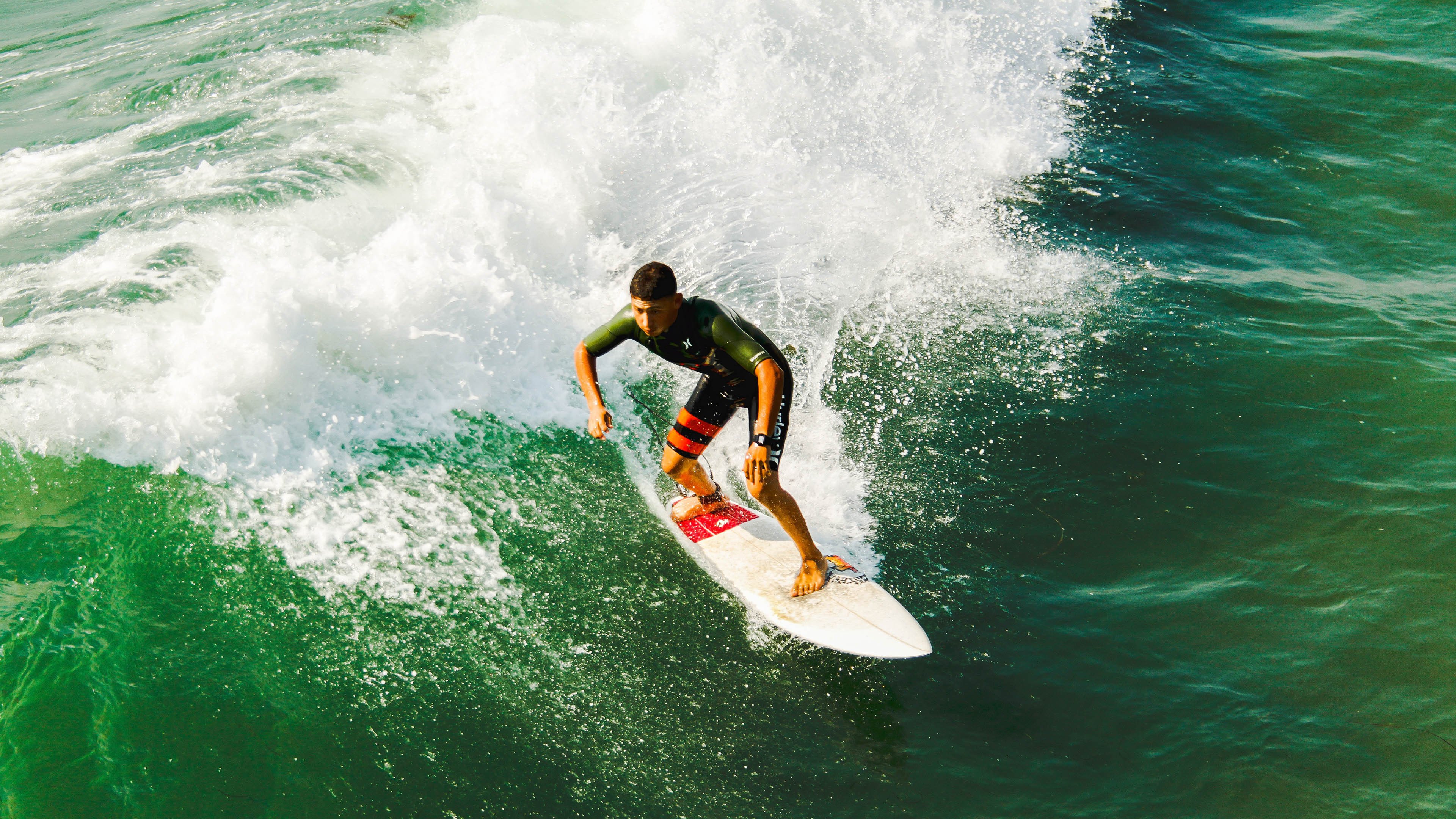 全国游泳锦标赛混合泳项目激战正酣 新秀老将同台竞技展风采
