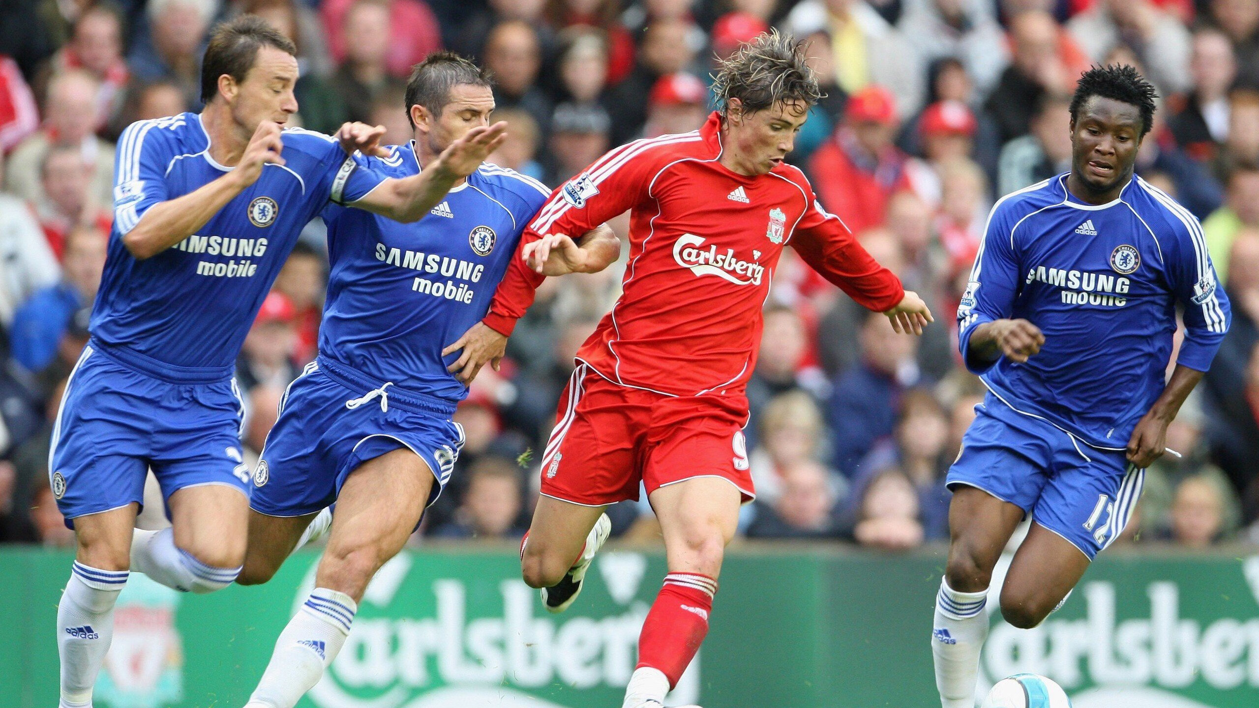 纳达尔强势回归红土赛场，法网前奏展现王者风范